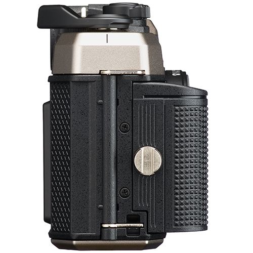 Pentax 17 Halbformat-Analogkamera Dark Silver